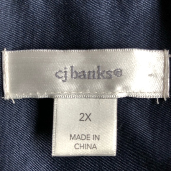 CJ Banks Navy lightweight jacket; 2x; 3/4 sleeve - Picture 3 of 5